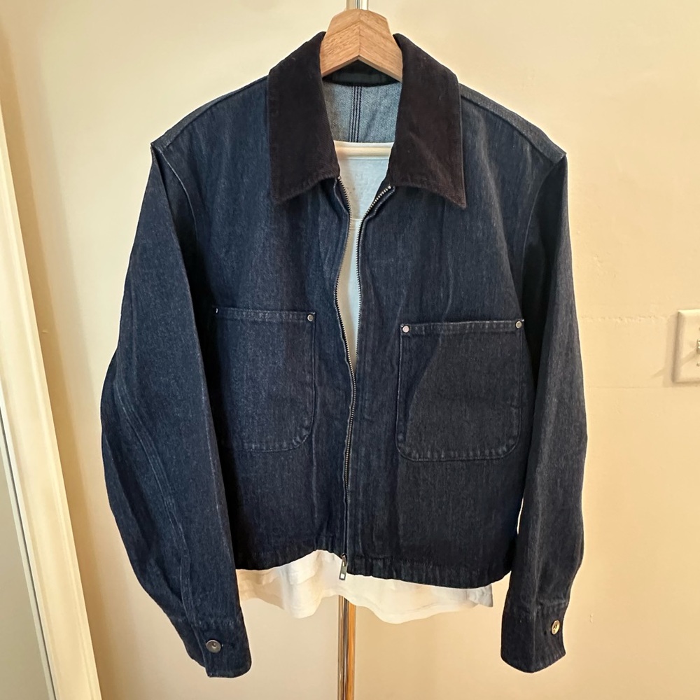 Uniqlo Women Navy Boyfriend Denim Jacket with Black Corduroy Collar Like New